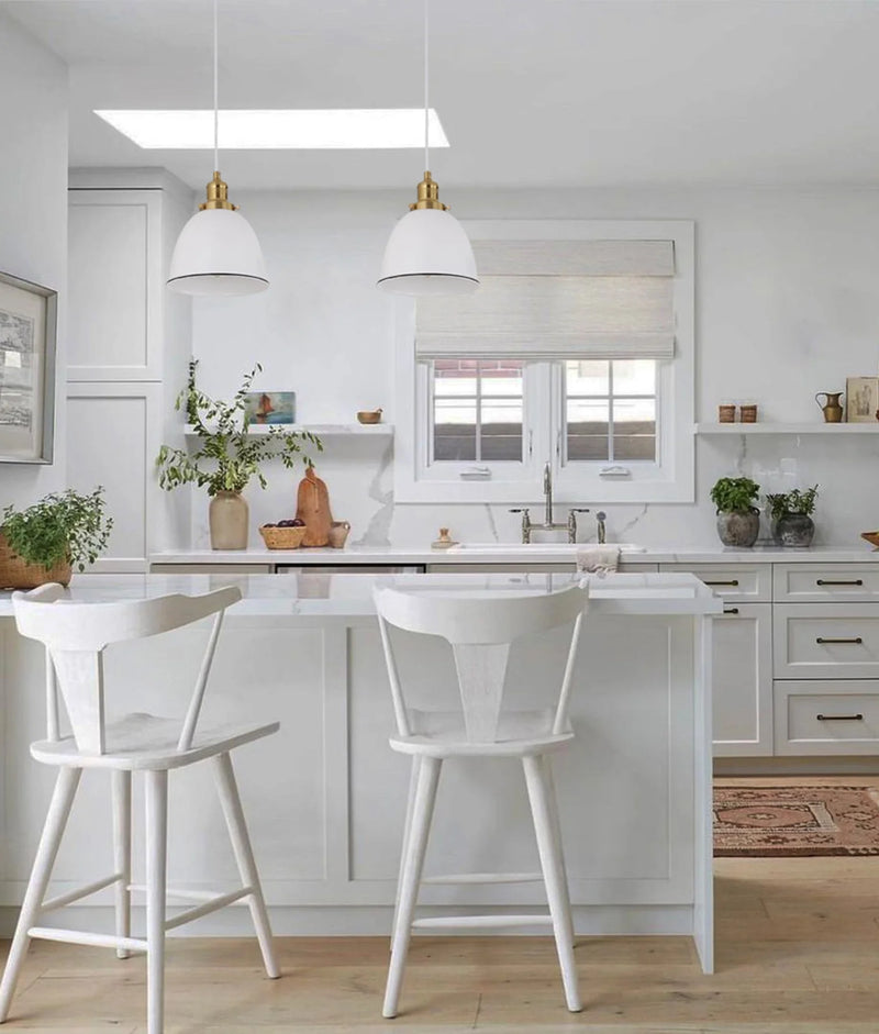 CLA CEREMA: Interior White with Antique Brass & Black Highlight Ellipse Pendant Light